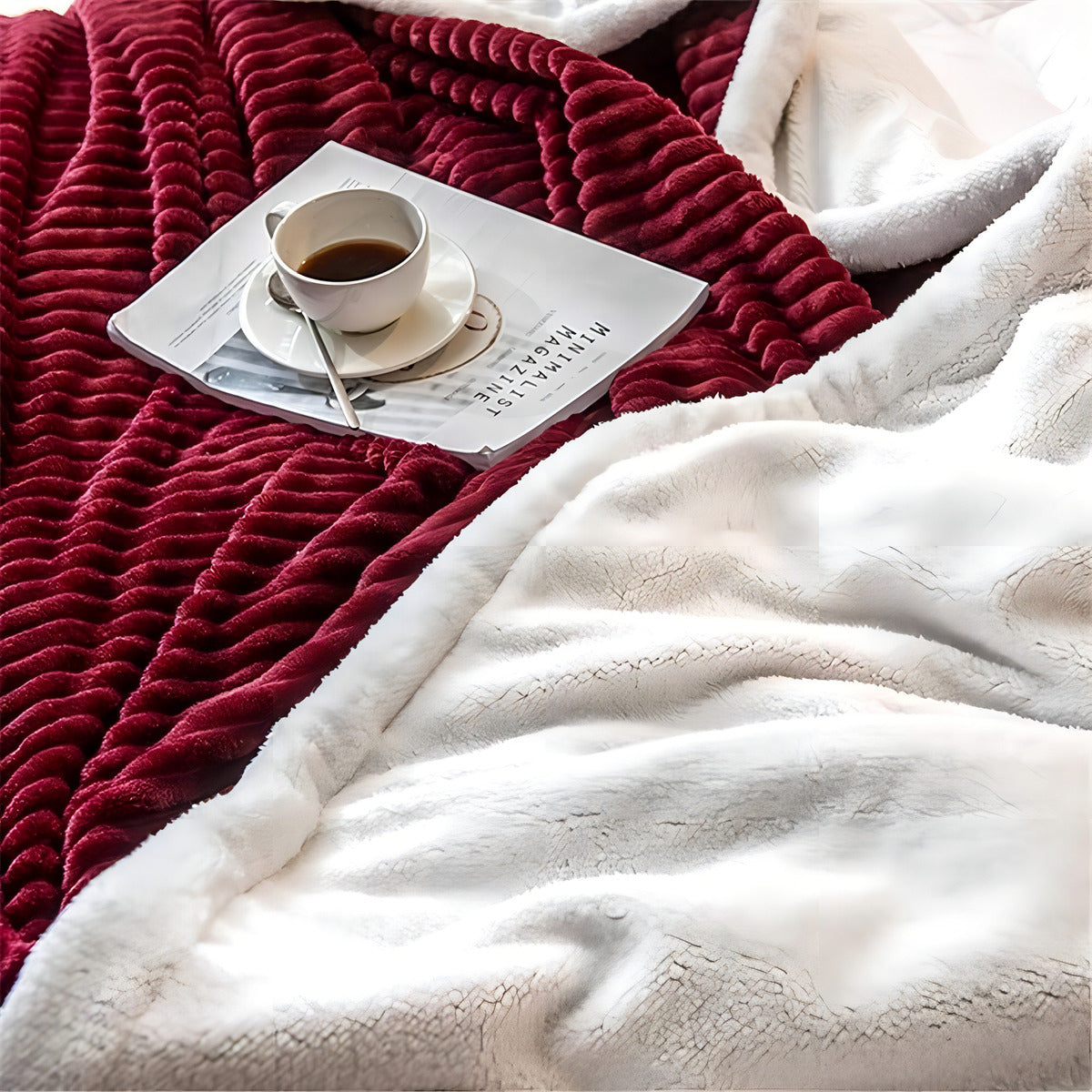 Frazada Con Chiporro 200x230cm Colores Sencillez Color Burdeo Diseño De La Tela Rayado