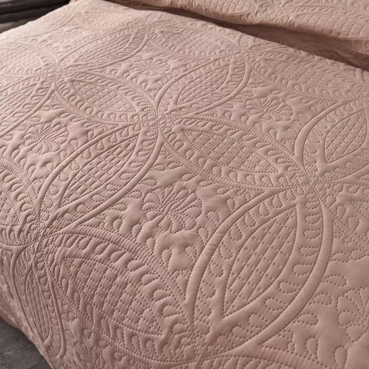 Cobertor De Verano 2 Plaza Unicolor Quilt + 2 Funda Almohada